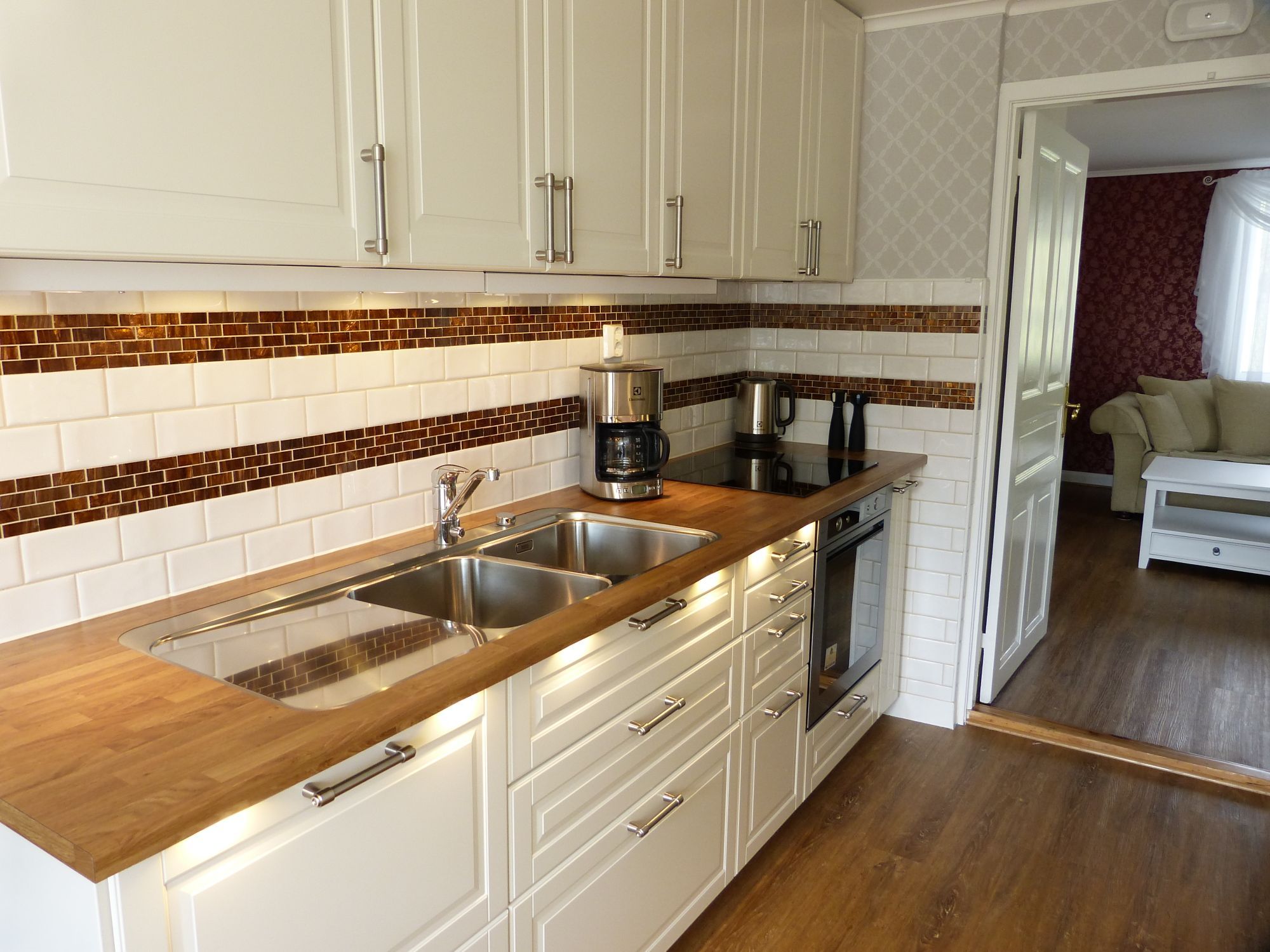 Elegant hus med underbar utsikt – bild 11 av 24