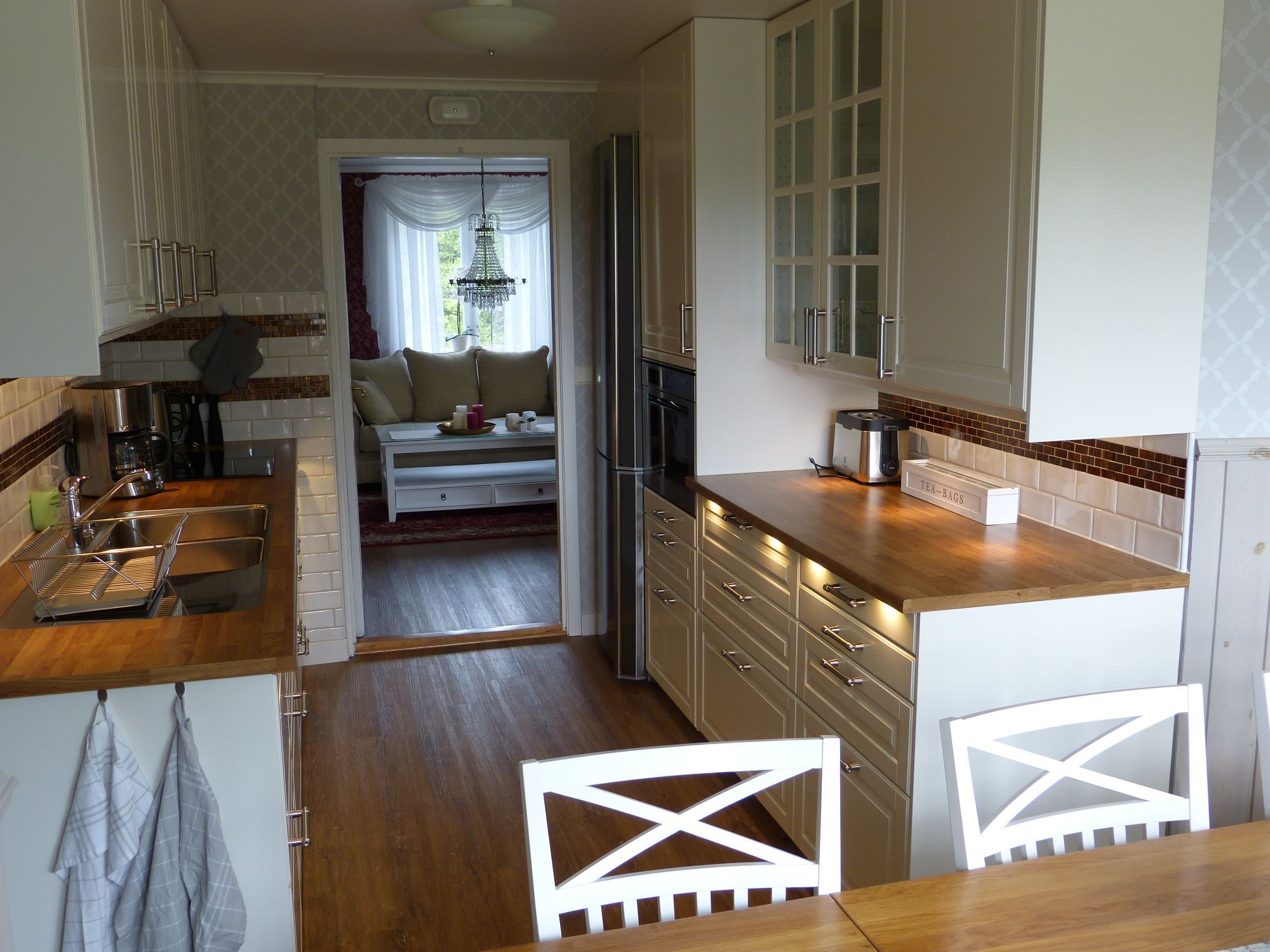Elegant hus med underbar utsikt – bild 12 av 24