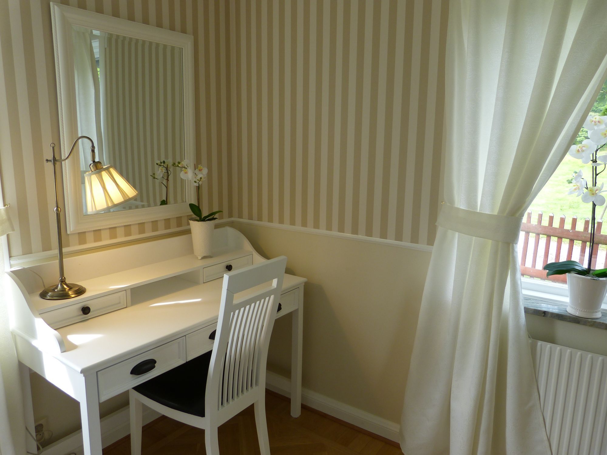 Elegant hus med underbar utsikt – bild 6 av 24