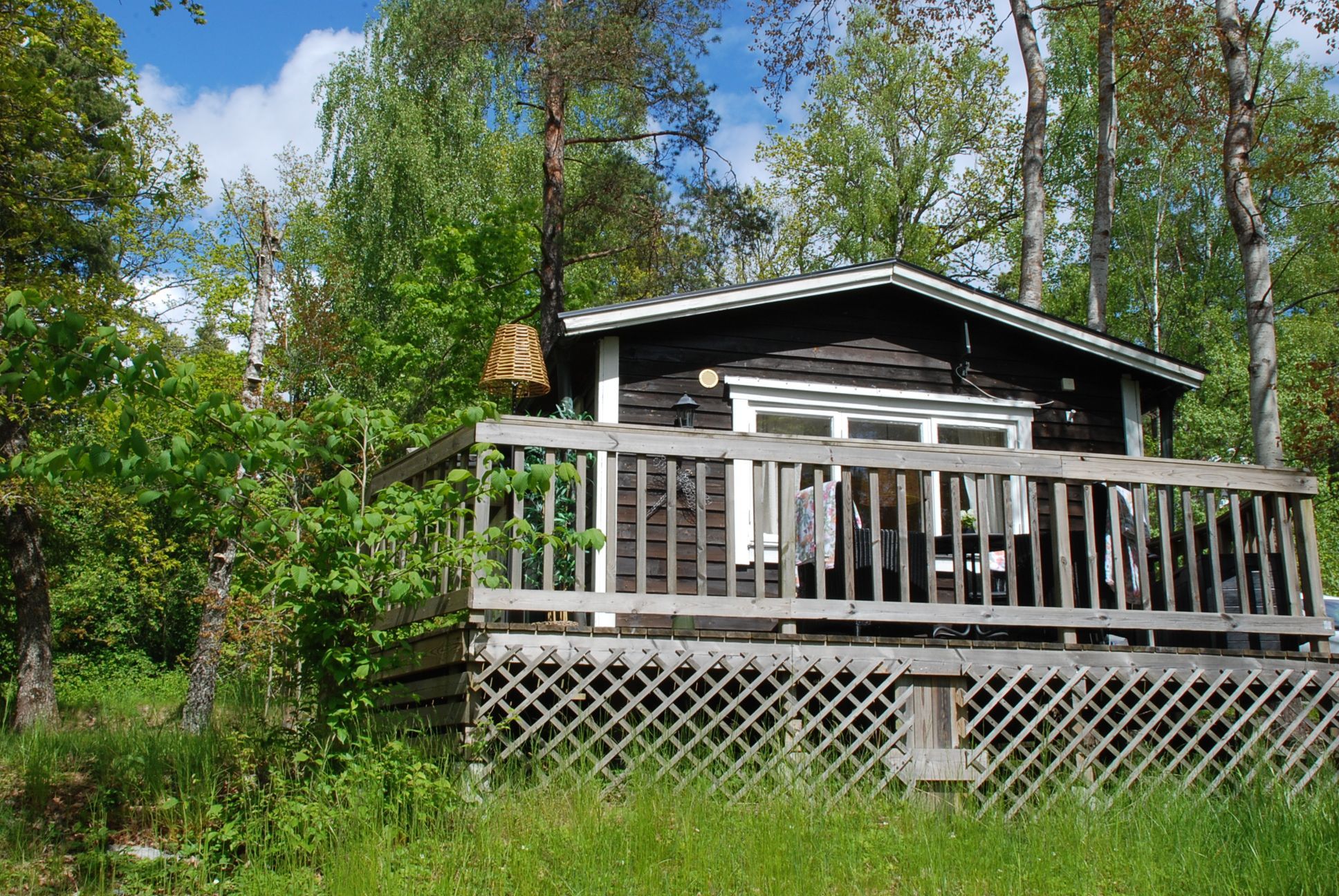 Mysig sjönära stuga intill naturreservat – bild 4 av 24