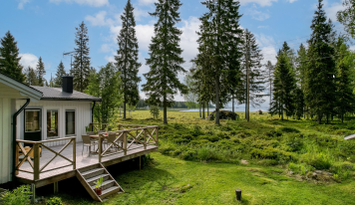 Havsutsikt & lugnet i naturen
