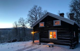 Charmig stuga i härliga Tänndalen