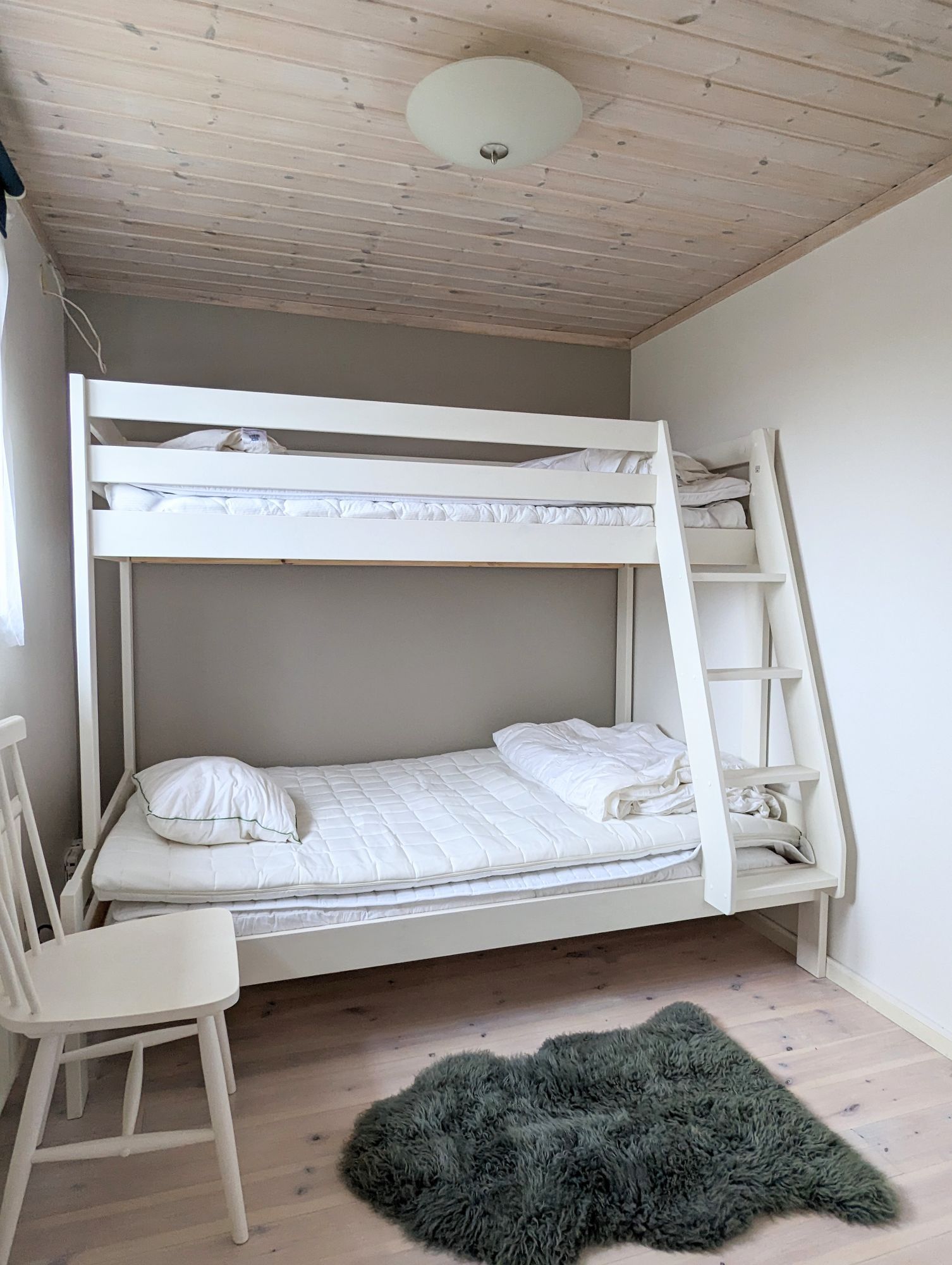 Hus i underbara Ljugarn – bild 7 av 15