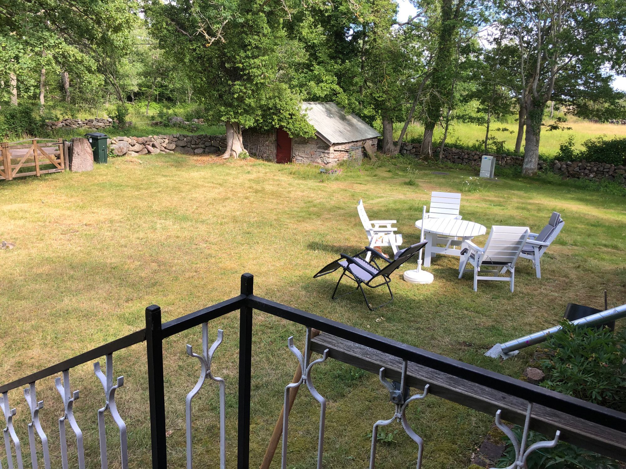 Sommarhus vid Horns kustväg – bild 20 av 23
