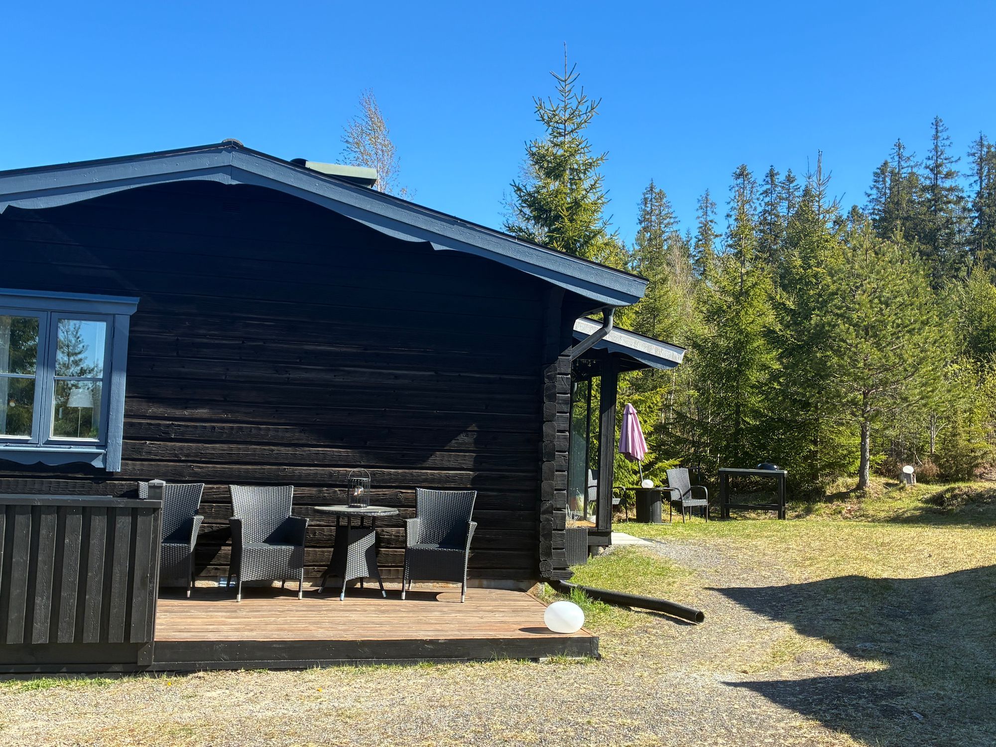 Fin stuga högst upp i Gillersklack stugby – bild 2 av 24
