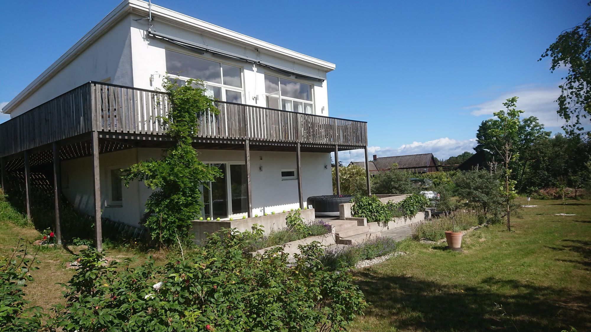 Hus på Österlen nära havet