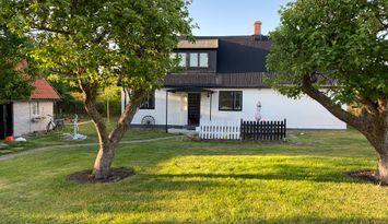 Cheerful 5 rums villa