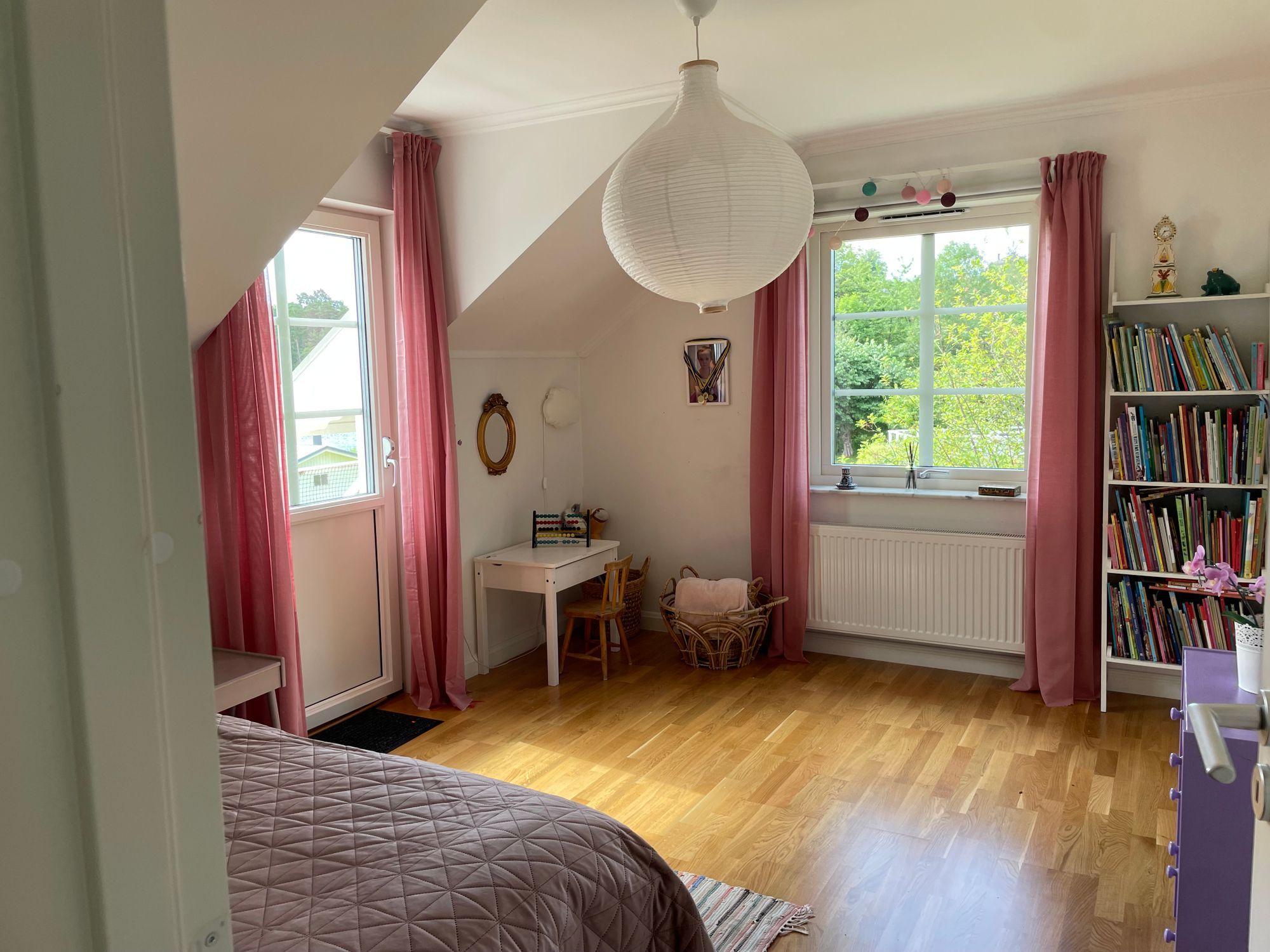 Nybyggd villa med sjötomt och egen brygga – bild 19 av 20