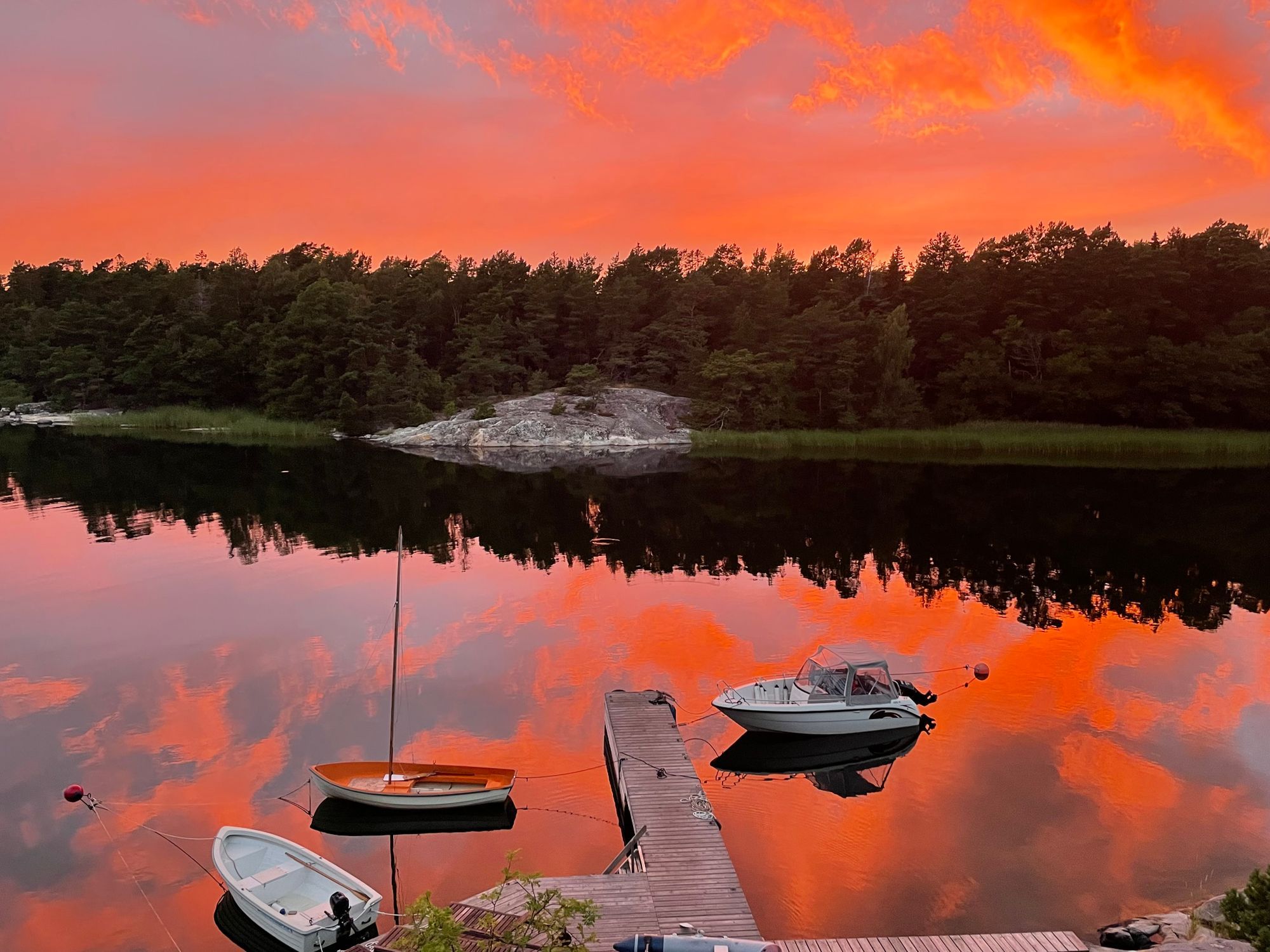Fantastisk strandfastighet i Stockholms skärgård – bild 4 av 24