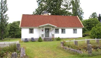 Mysigt hus i natursköna Bjärnum- nära sjö och skog