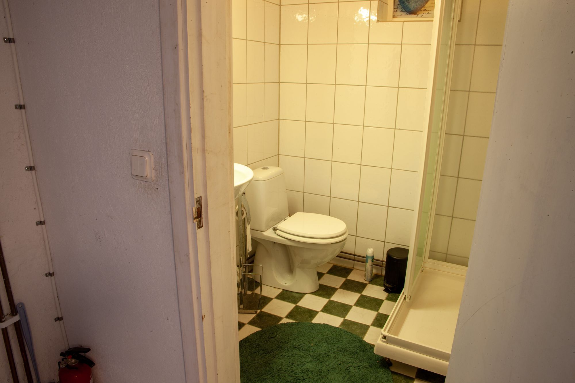 Fridfullt i utkanten av byn – bild 23 av 23