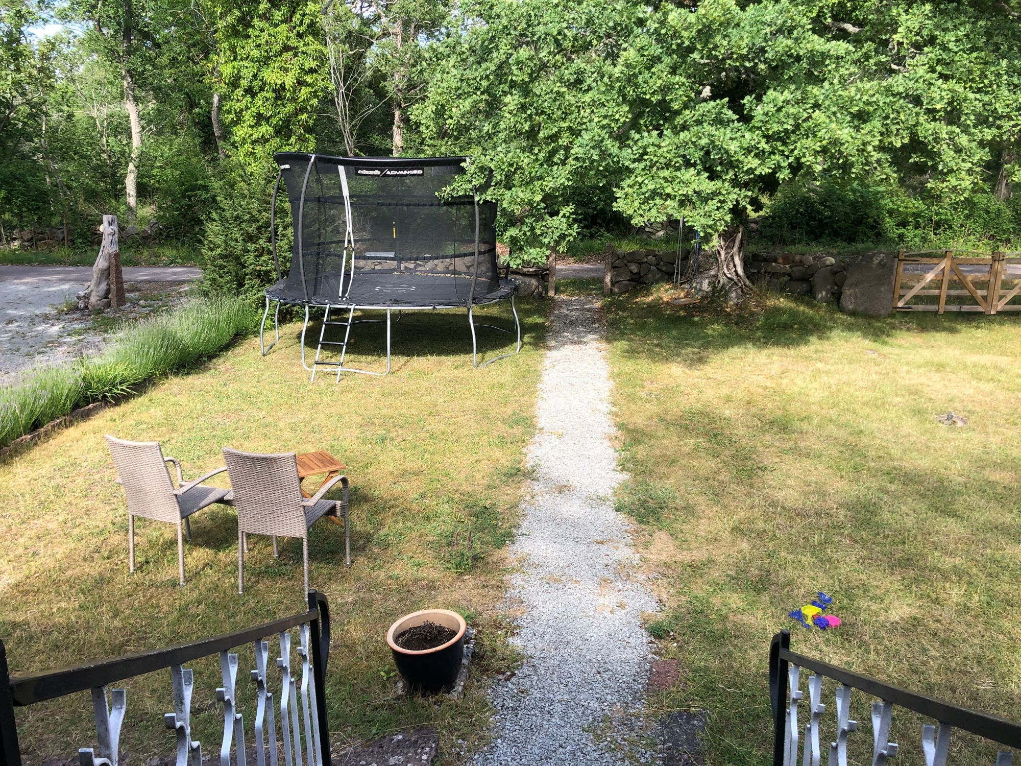 Sommarhus vid Horns kustväg – bild 21 av 23