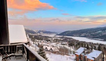 Takvåning vedeldad kamin bastu ski in ski out