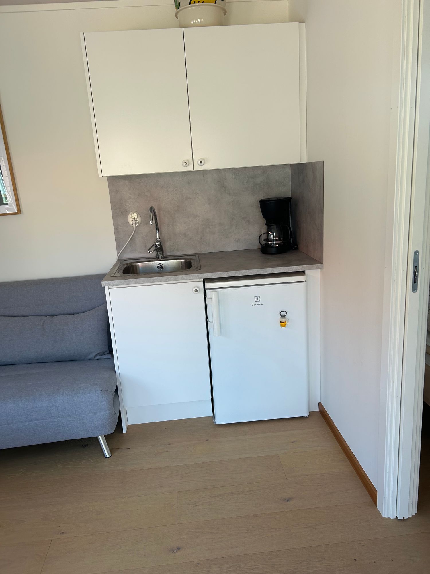 Strandnära gäststuga – bild 6 av 12
