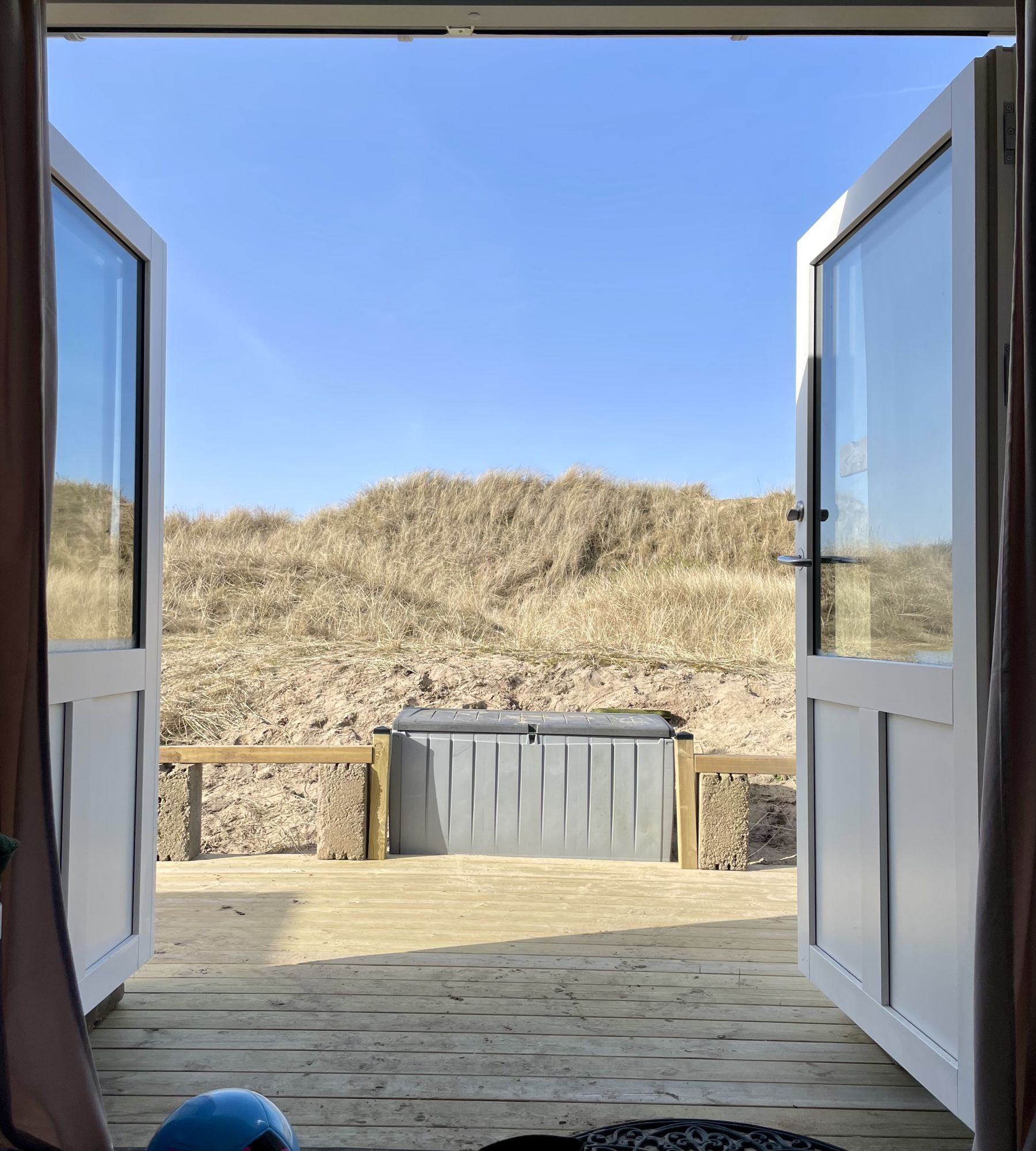 Nybyggd badstuga 20m från stranden – bild 4 av 11