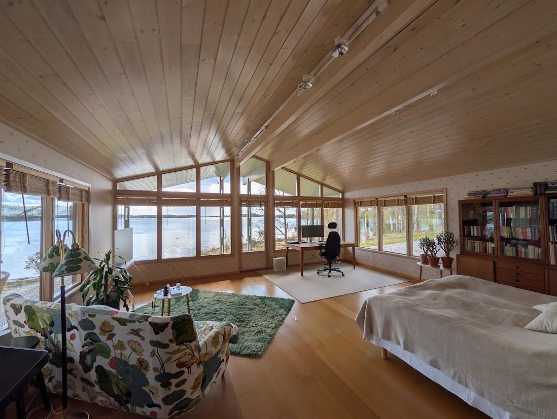 Hus med egen brygga, bastu och sandstrand. – bild 17 av 24