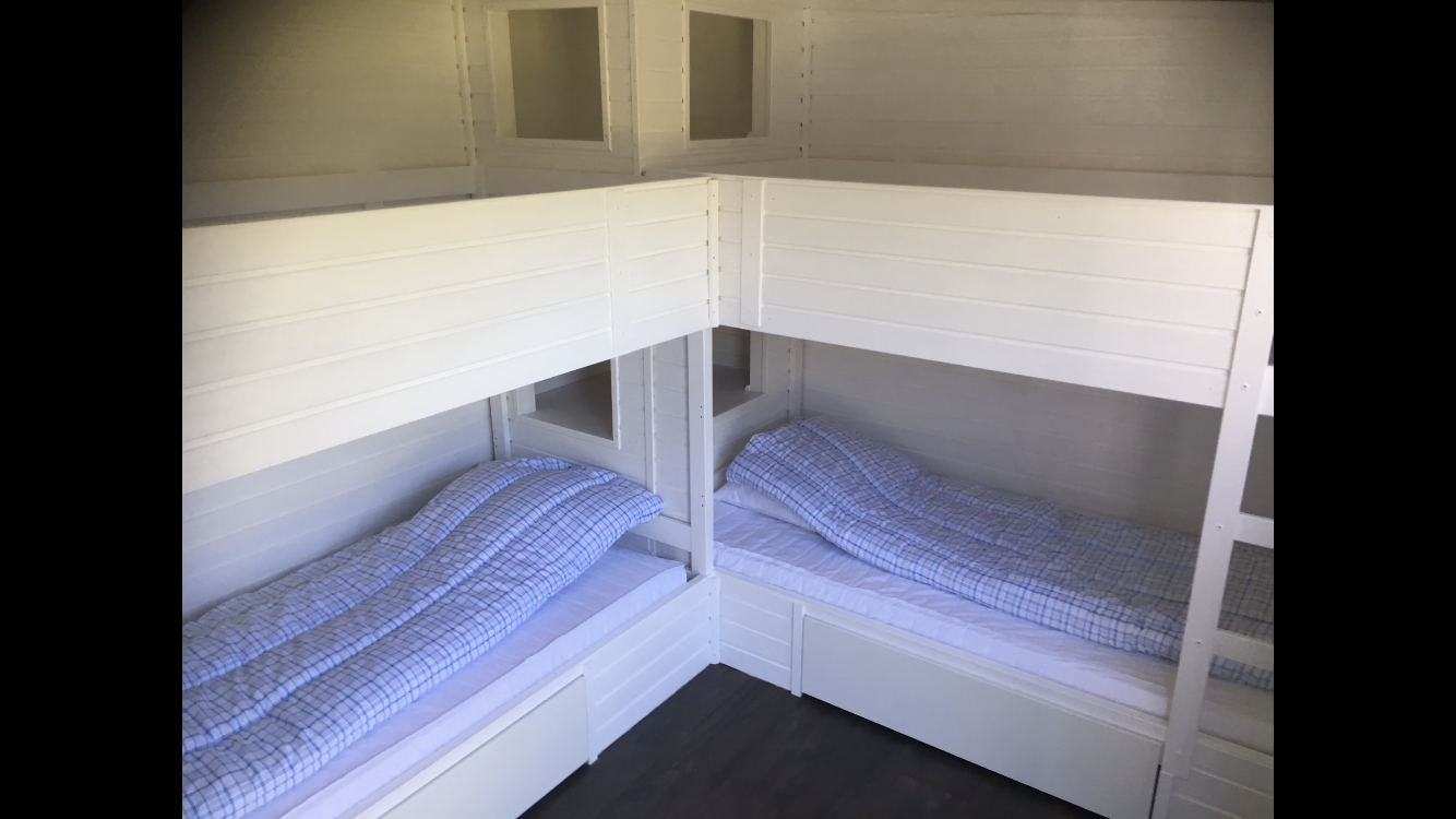 Havsnära stuga med annex i Stora Frö-Sandbergen – bild 10 av 10