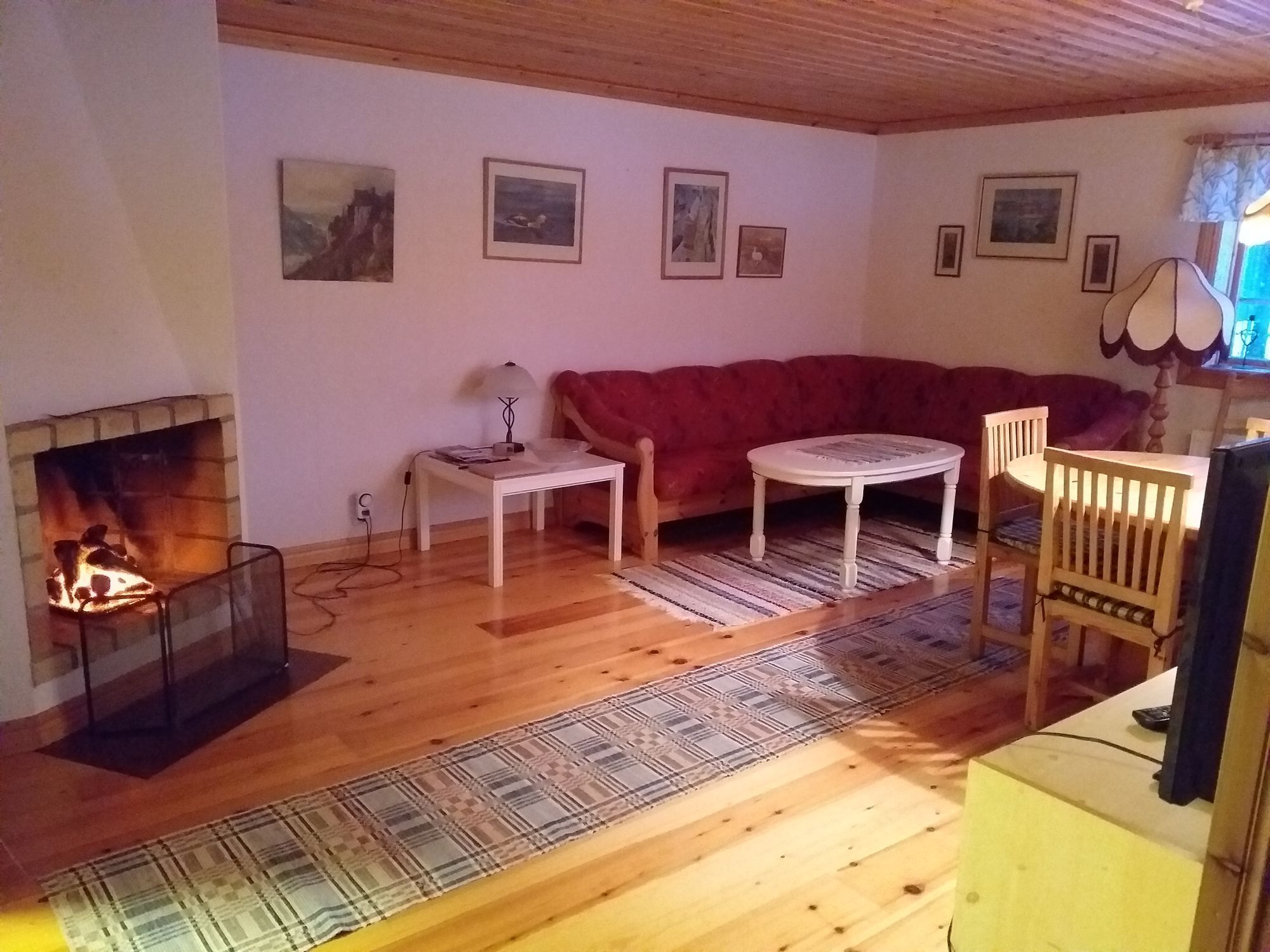 Stuga vildmark för Vandringsleder, bad, fiske. – bild 4 av 20