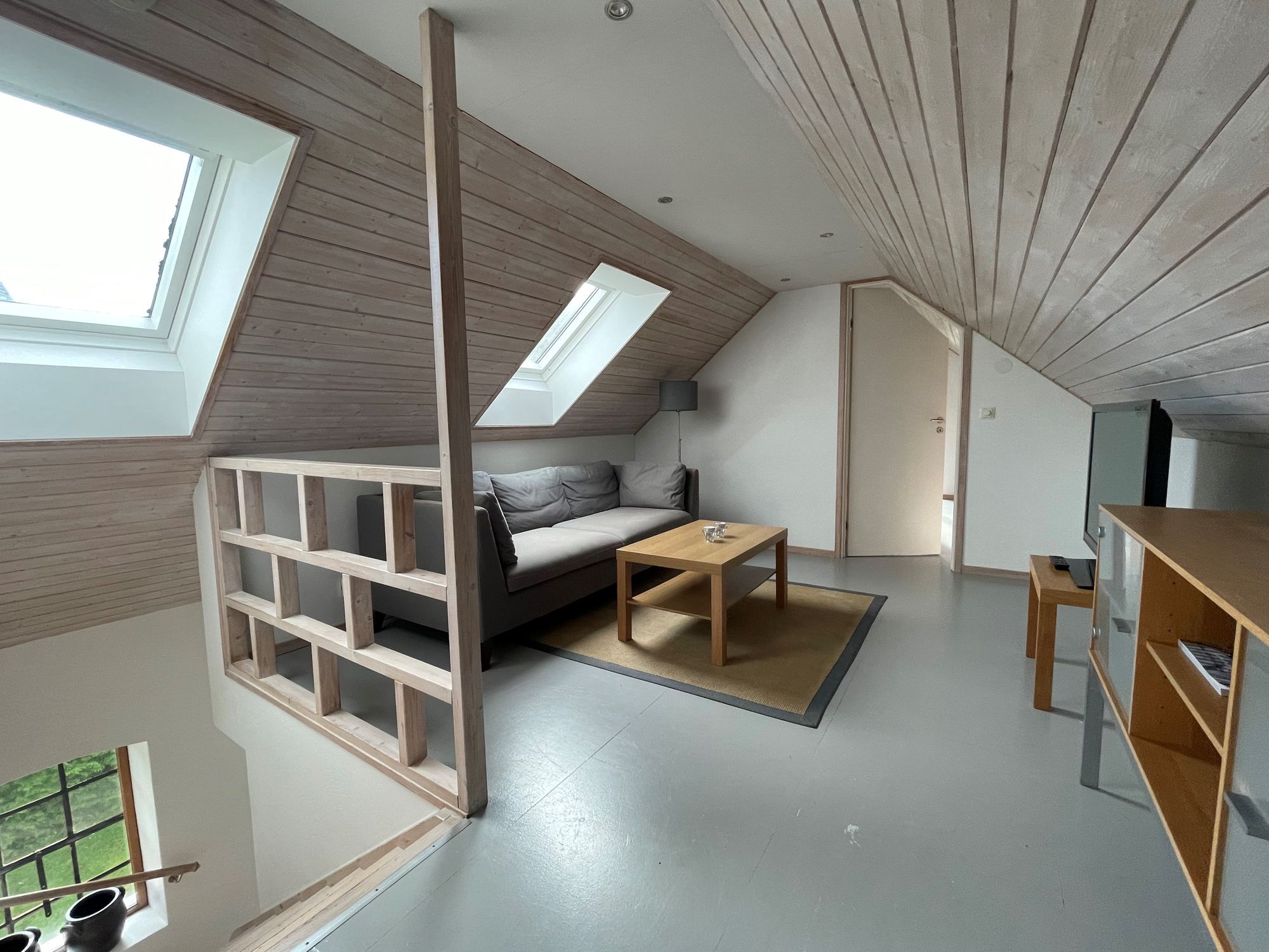 Fint gårdshus med 6 bäddar vid Malen i Båstad – bild 7 av 10
