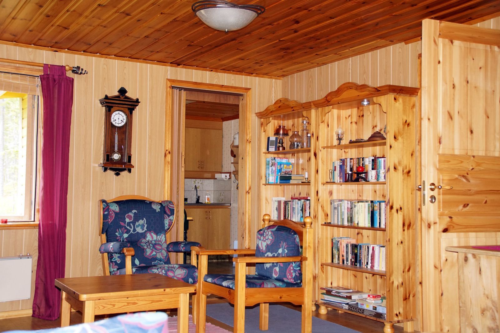 Sommarstuga nära Värmeln – bild 10 av 17