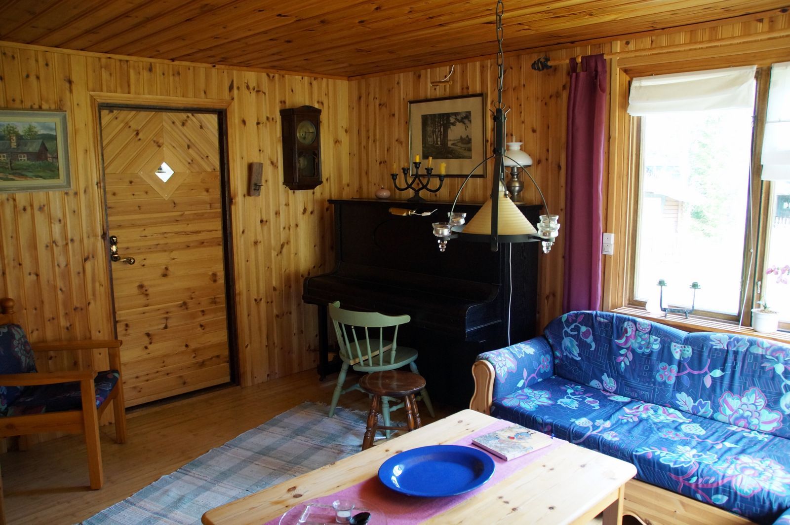 Sommarstuga nära Värmeln – bild 13 av 17