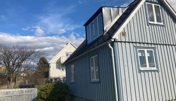 Ett stenkast från havet på Bjäre