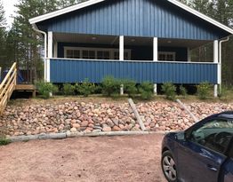 Wonderful cottage with nearby lake and river