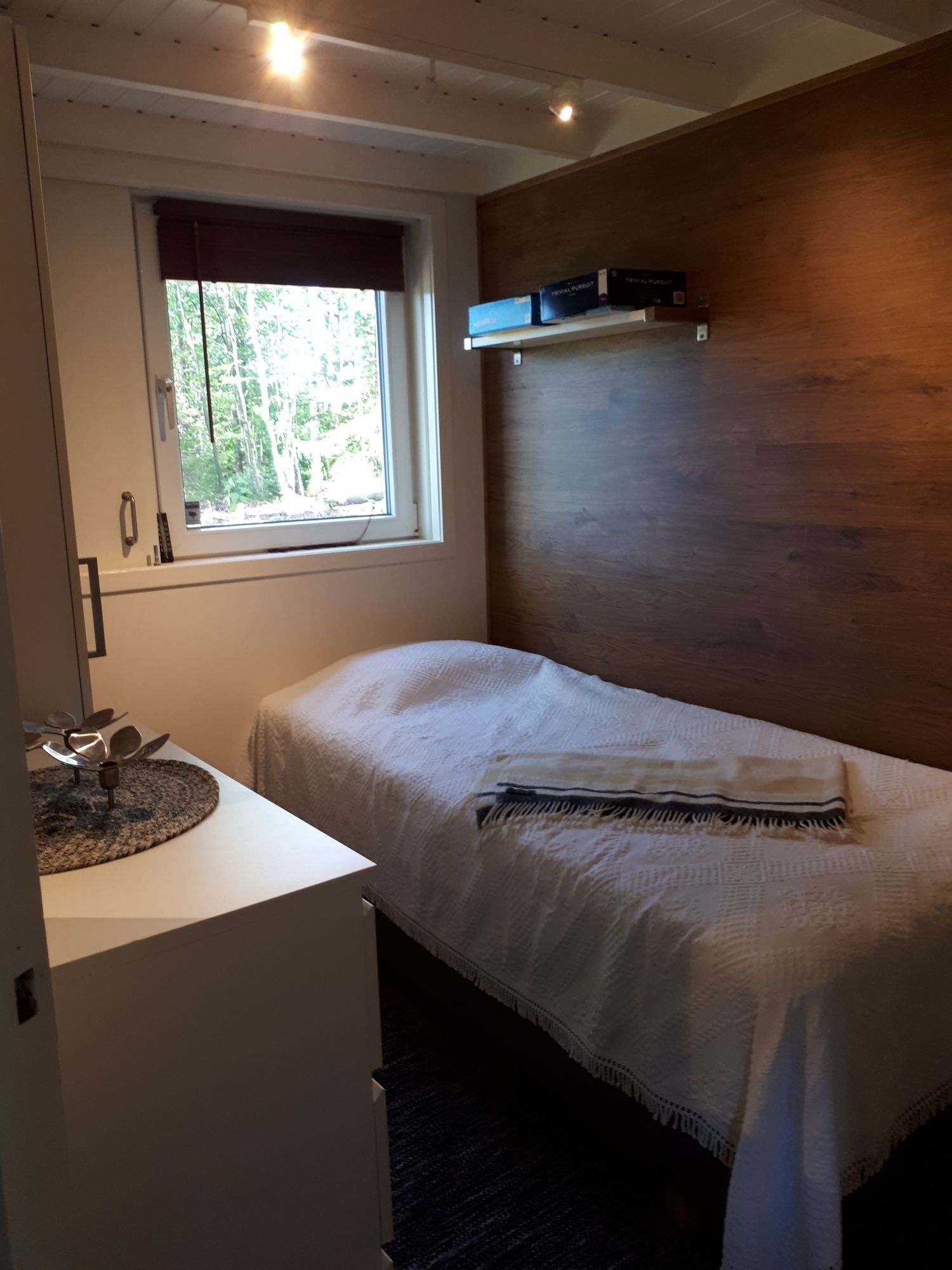 Charmig och modern stuga med alla bekvämligheter! – bild 10 av 24