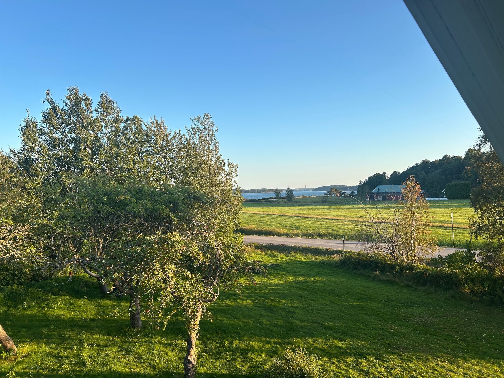 Havsnära hus på Orust i Bohuslän – bild 13 av 24