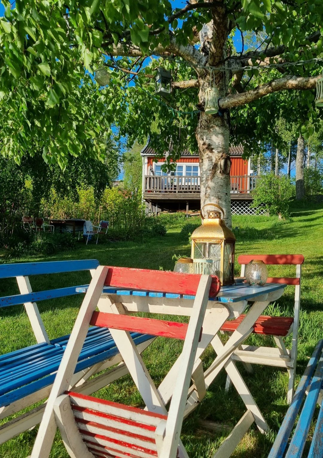 Mysig stuga med sjötomt på småländska höglandet – bild 6 av 24