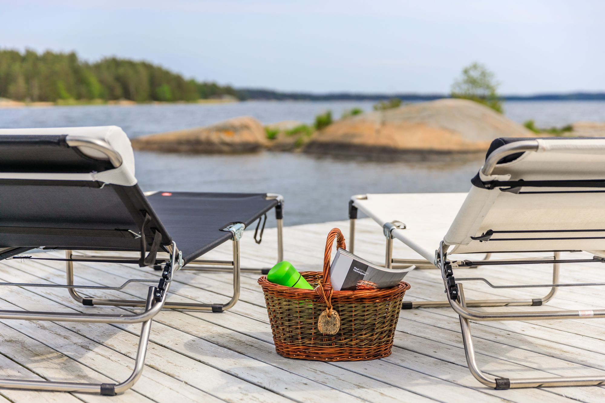 Vackert skärgårdshus med havstomt och egen badö – bild 3 av 24