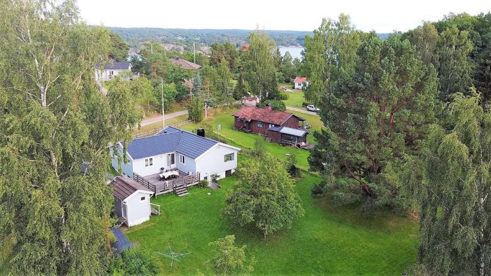 Rymlig stuga i Svanesund nära badplats | SE09163 – bild 8 av 24