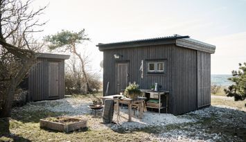 Litet hus precis vid havet 1 mil norr om Visby