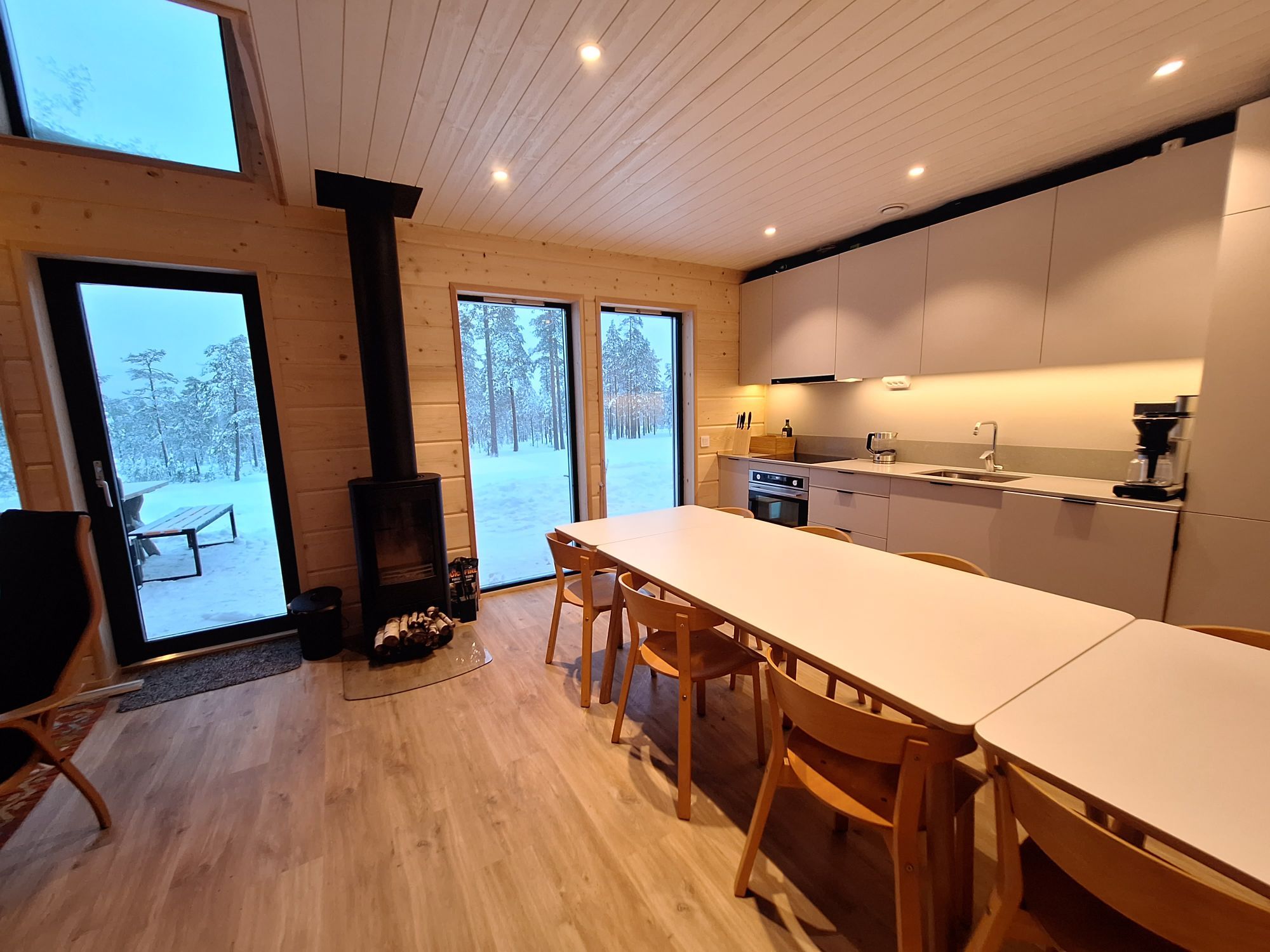 Nybyggt parhus mitt i Stöten, 10 + 2 bäddar – bild 9 av 19