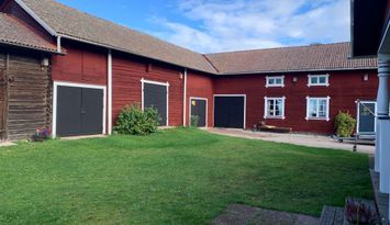 Kringbygd idyllisk dalagård i Tällberg.