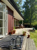 Hus på Väddö Roslagen nära bad