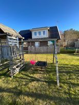 Hus på Hönö precis vid Jungrufviken och havet