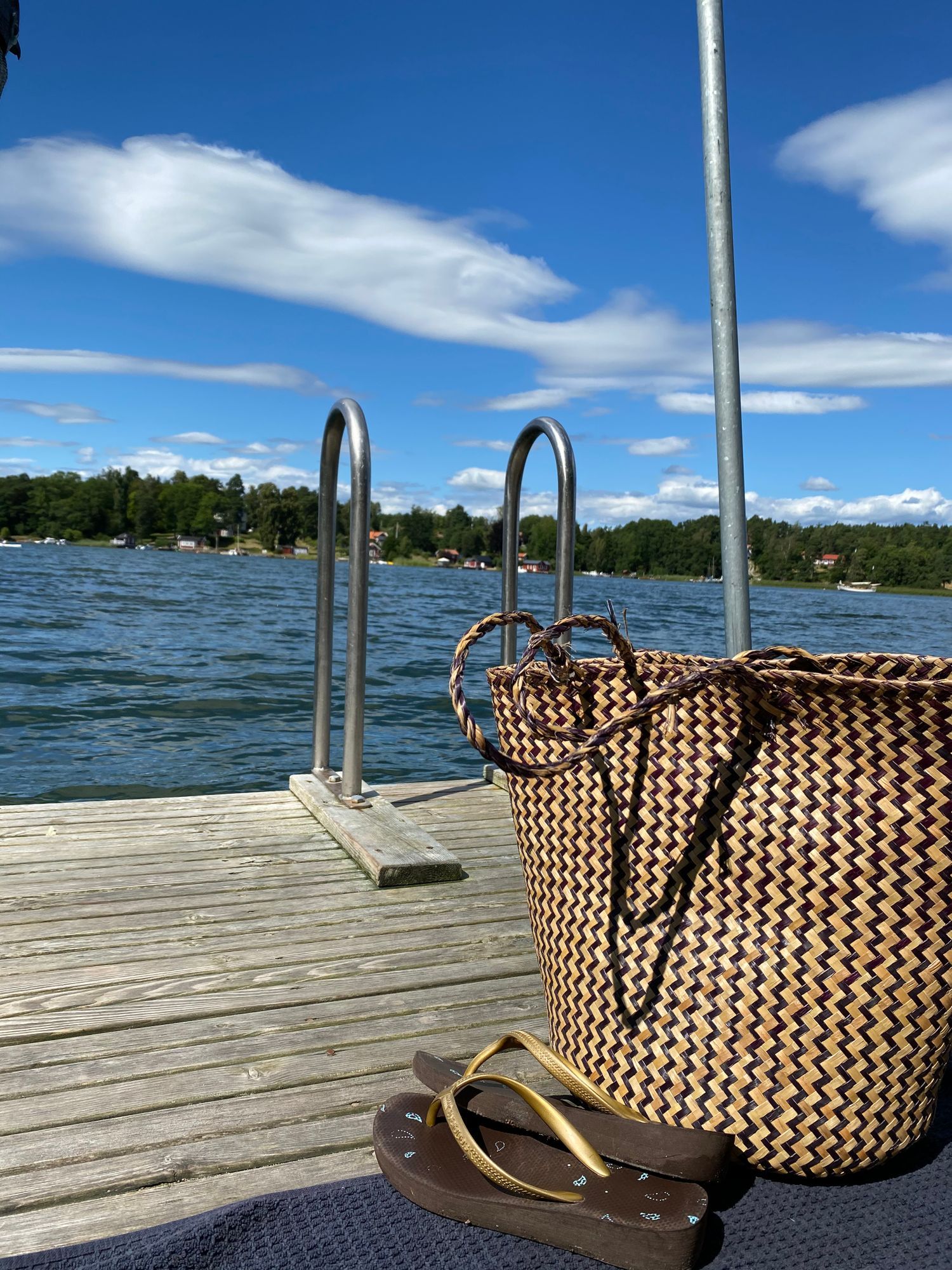 Sommarstuga nära badbrygga Vaxholm Rindö Stockholm – bild 24 av 24