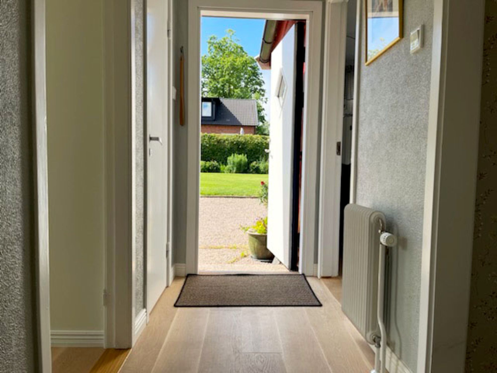 Strandnära boende med nära Tylösan|SE02037 – bild 4 av 19