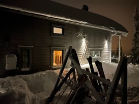 Modernt boende med härlig utsikt & Ski-in Ski-out