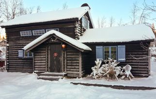 Ski-in-ski-out, Skalets torg - midt i smørøyet!