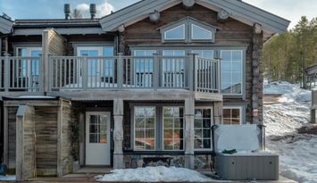 Hundfjället, exklusivt boende ski in-ski out