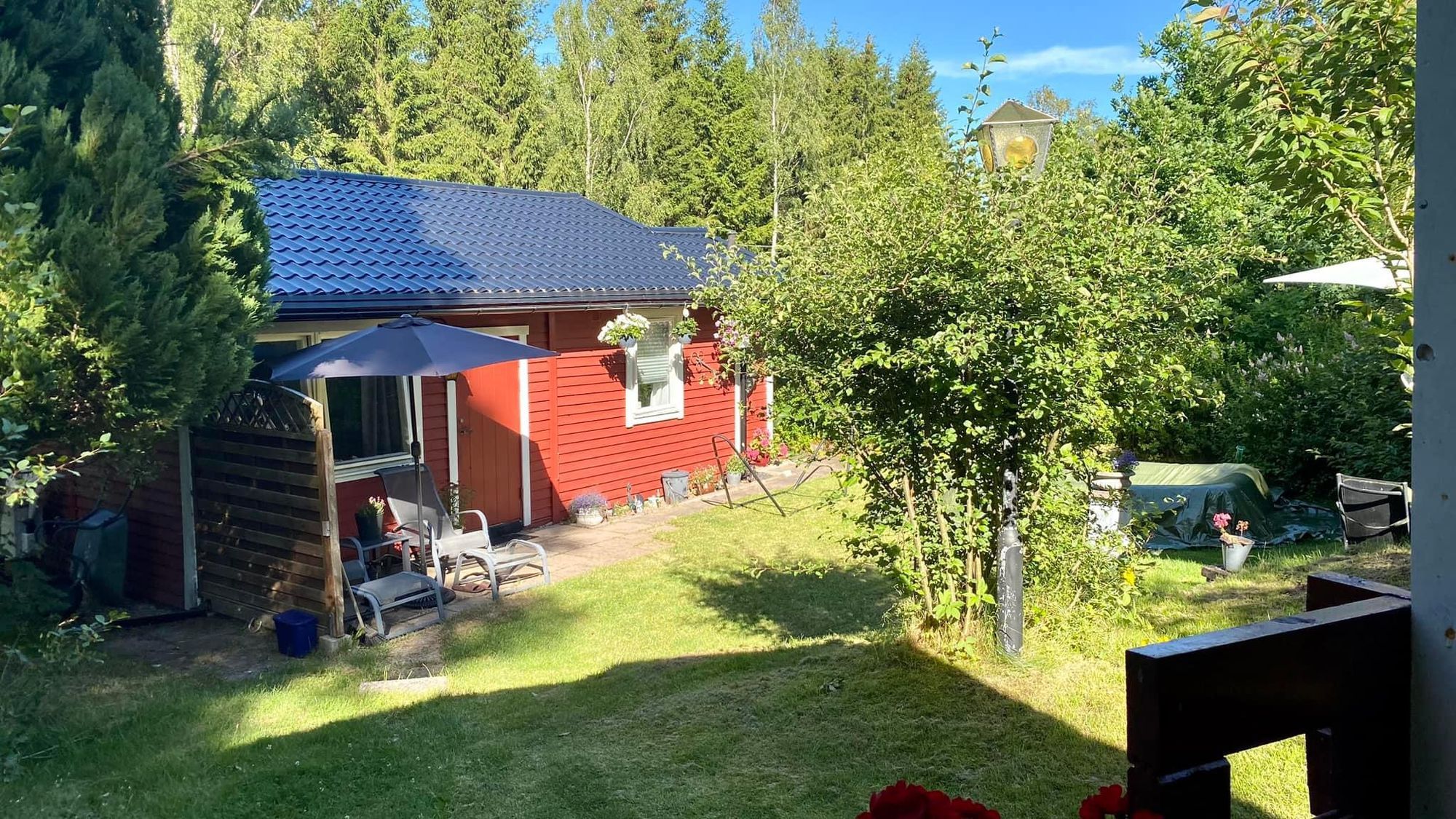 Trevlig stuga med 3 + 2 bäddar i Eket