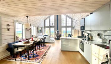 Exklusivt året runt boende med ski-in ski-out läge