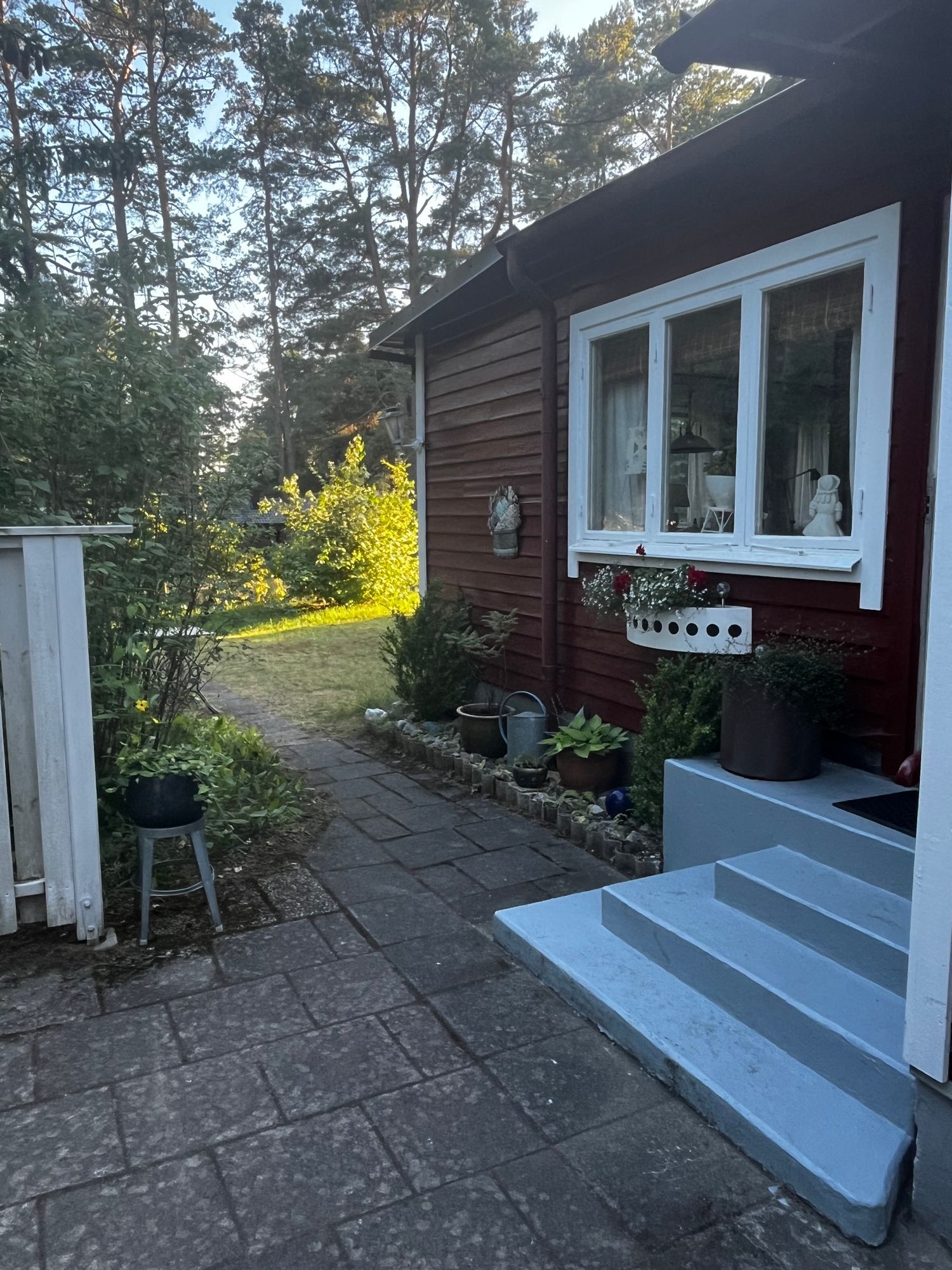 Drömboende i Åhus – nära hav, pool och sommarens b – bild 2 av 21