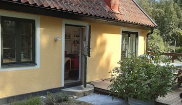 Fritidshus i naturreservat på Österlen Mälarhusen