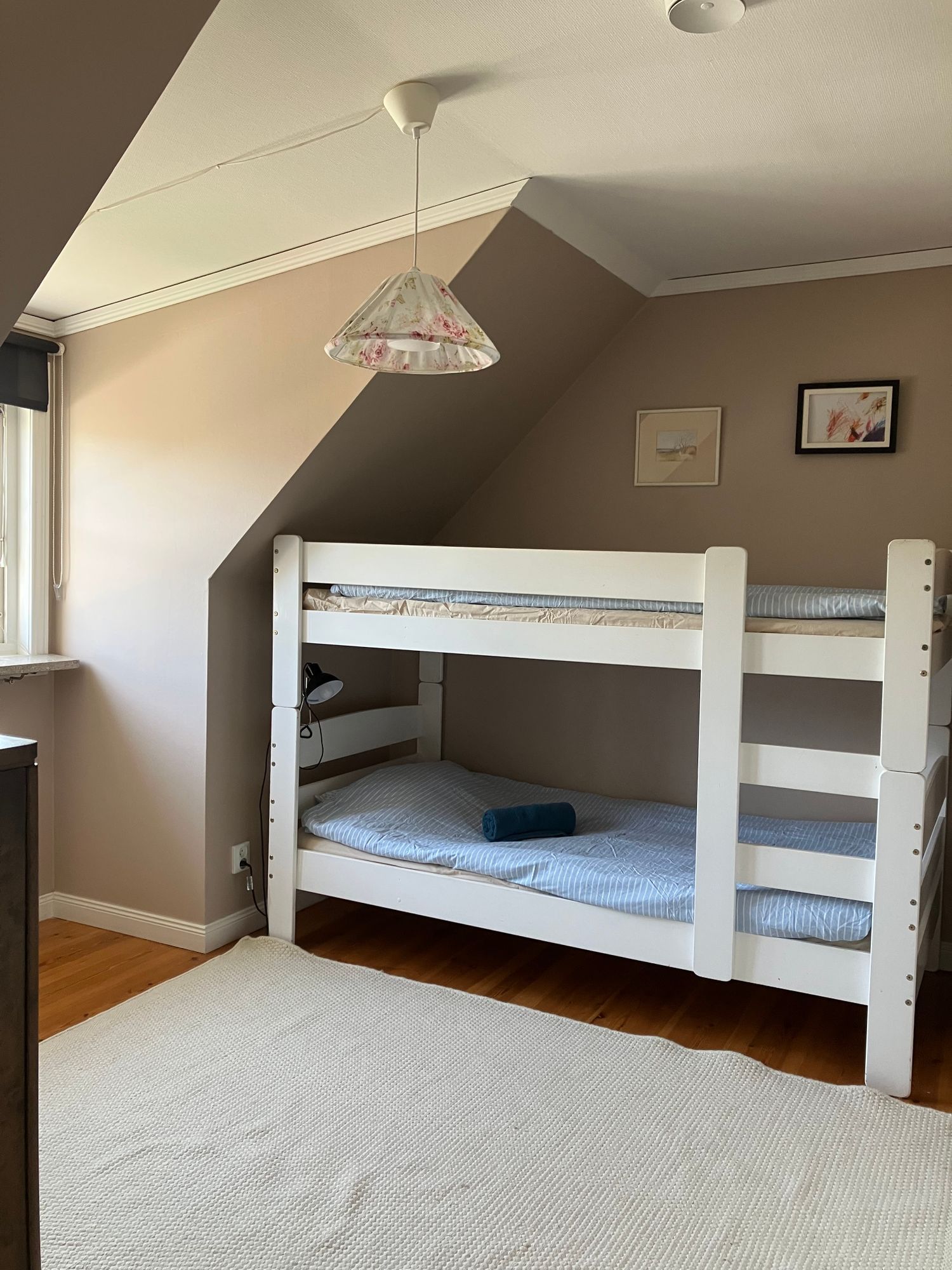 Arkitektritad villa i Visby – bild 19 av 24