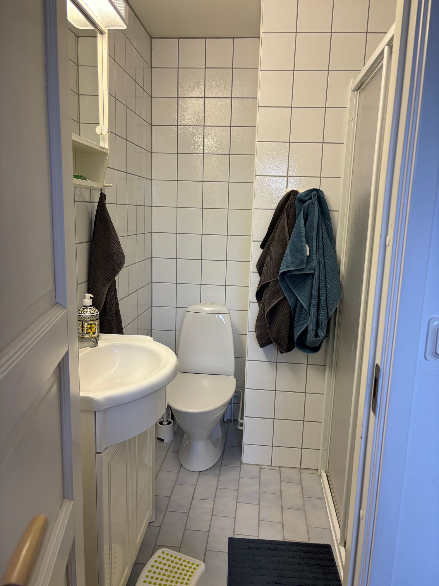 Mysigt sommarhus längs skånska kusten i Smygehamn – bild 15 av 24