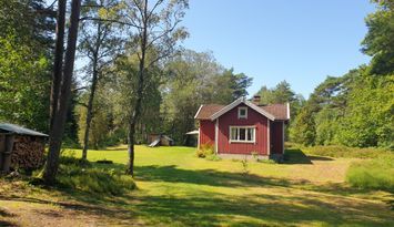 Torp i fridfull oas på västra Orust