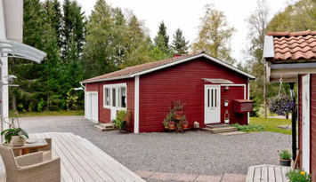Mysigt gårdshus uthyres - Umeå